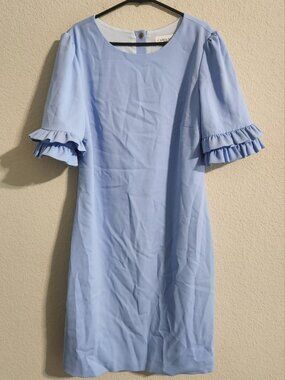 Camilyn Beth Women’s Shift Dress Light Blue Ruffle Sleeves size 8